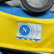 Load image into Gallery viewer, 《 拍賣貨品 》 2013-14 拿玻里|第二作客|BNWT|M