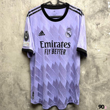 Load image into Gallery viewer, 《 拍賣貨品 》 2022-23 皇家馬德里|作客|球員版|#9 賓斯馬|歐聯 Full Set|BNWT|L|2022-23 Real Madrid Away #9 Benzema UCL Authentic ( L )