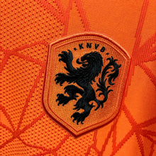 Load image into Gallery viewer, 《 拍賣貨品 》 2020-21 荷蘭|主場|球員版|95% New|L|2020-21 Holland Home Authentic ( L )