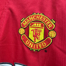 Load image into Gallery viewer, 《 拍賣貨品 》 1998-00 曼聯|主場長袖|#7 碧咸|85% New|Y|1998-00 Manchester United Home L/S #7 Beckham ( Y )