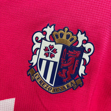 Load image into Gallery viewer, 《 拍賣貨品 》 2016 大阪櫻花|主場長袖|#6 山口螢|90% New|JP M