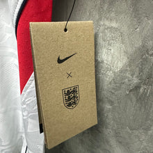 將圖片載入圖庫檢視器 2026-27 英格蘭|主場|球員版|BNWT|2026-27 England Home Authentic World Cup 2026 ( Multiple Sizes )