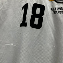 Load image into Gallery viewer, 《 拍賣貨品 》 1998 德國|主場|#18 奇連士文|1998 世界盃|80% New|XL|1998 Germany Home #18 Klinsmann 98 World Cup ( XL )