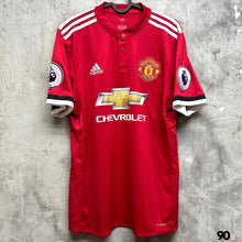 Load image into Gallery viewer, 《 拍賣貨品 》 2017-18 曼聯|主場|#10 伊巴謙莫域|英超 Full Set|90% New|M|2017-18 Manchester United Home #10 Ibrahimovic EPL Version ( M )