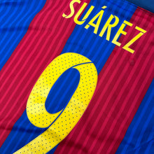 Load image into Gallery viewer, 2016-17 Barcelona | Home | Player Edition | #9 Suarez | Europa League Full Set & 2015 World Champion badge | 90% New | L | 2020-21 Barcelona Home Vaporknit #9 Suarez UCL Set + 2015 World Champion badge ( L )