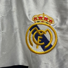 Load image into Gallery viewer, 《 拍賣貨品 》 1998-00 皇家馬德里|主場|#6 列當度|西甲 Full Set |85% New|S |1998-00 Real Madrid Home #6 Redondo La Liga Verison ( S )