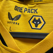 將圖片載入圖庫檢視器 《 拍賣貨品 》 2021-22 狼隊|主場|球員版|95% New|L|2021-22 Wolves Home Authentic ( L )