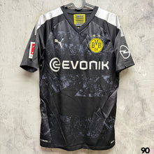 Load image into Gallery viewer, 《 拍賣貨品 》 2019-20 多蒙特|作客|#17 夏蘭特|BNWT ( S )