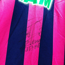 Load image into Gallery viewer, 2004 Cerezo Osaka Home with Hiroaki Morishima sign (JP O) 90% New