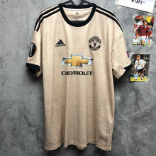 Load image into Gallery viewer, 2019-20 Manchester United|Away|#29 Wan-Bissaka|Europa Full Set|90% New|L|2019-20 Manchester United Away #29 Wan-Bissaka (Europa Full Set) (L)