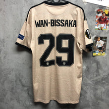 Load image into Gallery viewer, 2019-20 Manchester United|Away|#29 Wan-Bissaka|Europa Full Set|90% New|L|2019-20 Manchester United Away #29 Wan-Bissaka (Europa Full Set) (L)