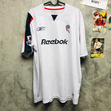 Load image into Gallery viewer, 2005-06 | Bolton | Home | #16 Hidetoshi Nakata | Premier League Full Set | 80% New | XL | 2005-06 Bolton Home #16 Nakata (EPL Full Set) (XL)