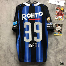 Load image into Gallery viewer, 2015 Gamba Osaka Home | #39 Usami Takashi | 90% New | JP ML | 2015 Gamba Osaka Home #39 Usami (JP ML)