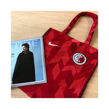 Load image into Gallery viewer, 【Football Culture Studio】- 2020-22 Hong Kong Home Tote Bag