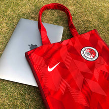 Load image into Gallery viewer, 【Football Culture Studio】- 2020-22 Hong Kong Home Tote Bag