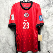 將圖片載入圖庫檢視器 2024-25 香港｜主場｜連印字｜BNWT｜2024-25 Hong Kong Home with Printing ( Multiple Sizes )
