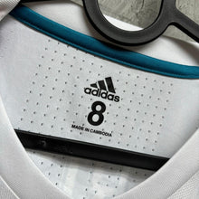 將圖片載入圖庫檢視器 2017-18 皇家馬德里｜主場｜更衣室球員版｜#12 馬些路｜歐聯决賽Full Set｜BNWT｜Size 8｜2017-18 Real Madrid Home #12 Marcelo UCL Final Player Issue ( Size 8 )
