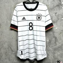 將圖片載入圖庫檢視器 《 拍賣貨品 》 2020-21 德國｜主場｜球員版｜#8 卻奧斯｜95% New｜M｜2020-21 Germany Home #8 Kroos Authentic ( M )
