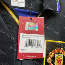 將圖片載入圖庫檢視器 《原裝復刻》1993-95 曼聯｜官方復刻作客長䄂｜連復刻字章｜BNWT｜1993-95 Manchester United Official Retro Thirs L/S with retro printing( Multiple Sizes )
