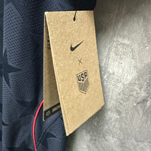 Load image into Gallery viewer, 2026-27 美國｜作客｜球員版｜BNWT｜2026-27 USA Away Authentic World Cup 2026 ( Multiple Sizes )
