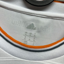 Load image into Gallery viewer, 2013-14 皇家馬德里｜主場長袖｜#7 C朗拿度｜歐聯决賽 Full Set｜BNWT｜M｜2013-14 Real Madrid Home L/S #7 Ronaldo UCL Final Version ( M )
