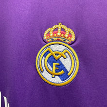 Load image into Gallery viewer, 2013-14 皇家馬德里｜GK｜#1 卡斯拿斯｜歐聯 Full Set｜90% New｜S｜2013-14 Real Madrid GK #1 I.Casillas UCL Version ( S )
