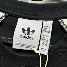 將圖片載入圖庫檢視器 2024-25 德國｜Travel Tee｜BNWT｜ Asia L｜2024-25 Germany Travel Tee ( Asia L )
