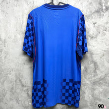 Load image into Gallery viewer, 2026-27 克羅地亞｜作客｜球員版｜BNWT｜2026-27 Croatia Away authentic World Cup 2026( Multiple Sizes )
