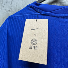 將圖片載入圖庫檢視器 2025-26 國際米蘭｜x ACG 第四球衣｜球員版｜BNWT｜2025-26 Inter x ACG Fourth authentic ( Multiple Sizes )
