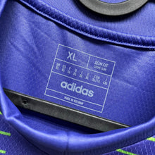 Load image into Gallery viewer, 2024-25 曼聯｜GK｜更衣室球員版｜BNWT｜XL｜2024-25 Manchester United GK Player Issue Authentic ( XL )
