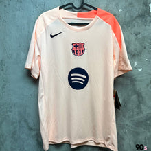 將圖片載入圖庫檢視器 《 拍賣貨品 》 2025-26 巴塞隆拿｜Training｜BNWT ( L )
