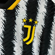 Load image into Gallery viewer, 2023-24 祖雲達斯｜主場｜#9 拉賀域｜意甲 Full Set｜更衣室球員版｜90% New｜Size 7｜2023-24 Juventus Home #9 Vlahovic Serie A Version Player Issue ( Size 7 )
