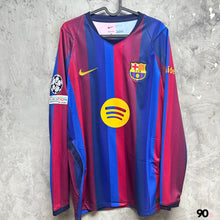 Load image into Gallery viewer, 2026-27 巴塞隆拿｜主場長袖｜BNWT｜2026-27 Barcelona Home L/S ( Multiple Sizes )
