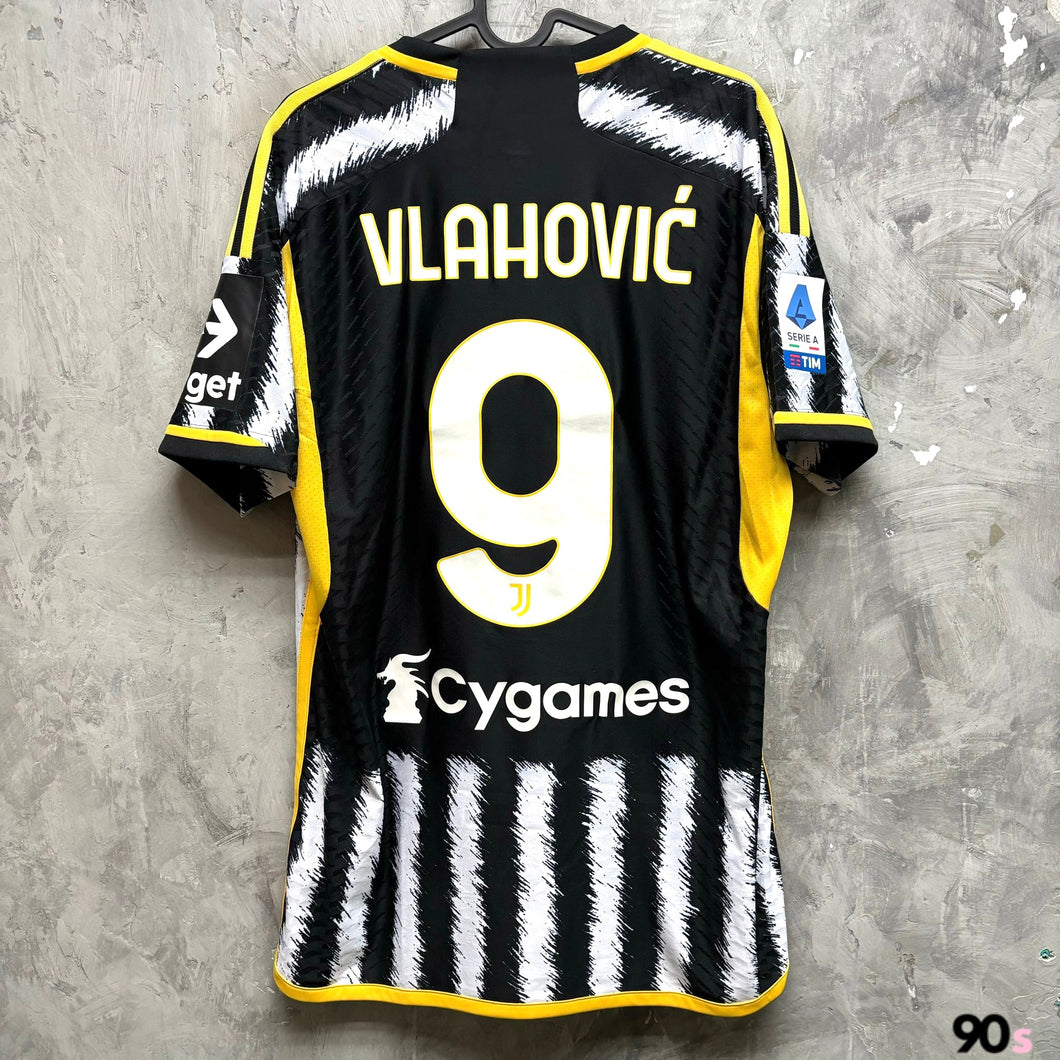 2023-24 祖雲達斯｜主場｜#9 拉賀域｜意甲 Full Set｜更衣室球員版｜90% New｜Size 7｜2023-24 Juventus Home #9 Vlahovic Serie A Version Player Issue ( Size 7 )
