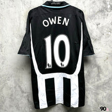 Load image into Gallery viewer, 2007-08 紐卡素｜主場｜#10 奧雲｜英超 Full Set｜BNWT｜M｜2007-08 Newcastle Home #10 Owen EPL Version ( M )
