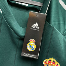 Load image into Gallery viewer, 2012-13 皇家馬德里｜第二作客｜球員版｜#5 干查奧｜西甲 Full Set｜BNWT｜L｜2012-13 Real Madrid Third #5 F.Coentrão La Liga set Authentic ( L )
