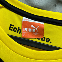 Load image into Gallery viewer, 2014-15 多蒙特｜主場｜特別版｜#11 萊斯｜BNWT｜L｜2014-15 Dortmund Home special Signed #11 Reus ( L )
