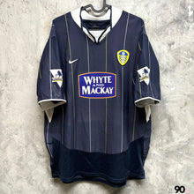 Load image into Gallery viewer, 2003-04 列斯聯｜作客｜#17 阿倫史密夫｜90% New｜L｜2003-04 Leeds Away #17 Smith EPL Version ( L )
