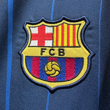 Load image into Gallery viewer, 2004-05 巴塞隆拿｜作客｜球員版｜#12 雲邦賀斯｜西甲 Full Set｜90% New｜XL｜2004-05 Barcelona Away Authentic  #12 Gio La Liga Set ( XL )
