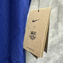 Load image into Gallery viewer, 2023-24 巴塞隆拿｜主場｜球員版｜#9 利雲度夫斯基｜BNWT｜L｜2023-24 Barcelona Home #9 Lewandowski La Liga Set Authentic ( L )
