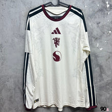Load image into Gallery viewer, 2026-27 曼聯｜第二作客長袖｜球員版｜BNWT｜2026-27 Manchester United Third L/S Authentic ( Multiple Sizes )
