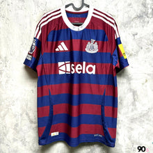 Load image into Gallery viewer, 2024-25 紐卡素｜作客｜球員版｜#14 伊薩｜英超Full Set｜BNWT｜L｜2024-25 Newcastle Away #14 Isak EPL Version authentic ( L )
