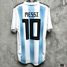 將圖片載入圖庫檢視器 2018-19 阿根廷｜主場｜球員版｜#10 美斯｜95% New｜M｜2018-19 Argentina Home #10 Messi authentic ( M )
