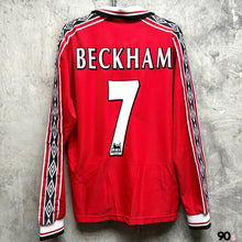 Load image into Gallery viewer, 《 拍賣貨品 》  1998-00 曼聯｜主場長袖｜#7 碧咸｜85% New｜Y｜1998-00 Manchester United Home L/S #7 Beckham ( Y )
