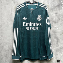 Load image into Gallery viewer, 2026-27 皇家馬德里｜作客長袖｜球員版｜BNWT｜2026-27 Real Madrid Away L/S Authentic ( Multiple Sizes )
