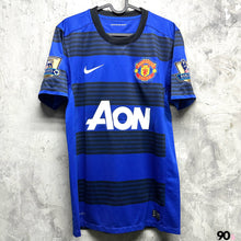 將圖片載入圖庫檢視器 《 拍賣貨品 》2011-12 曼聯｜作客｜#4 鐘斯｜英超 Full Set｜95% New｜S｜2011-12 Manchester United Away #4 Jones EPL Version ( S )
