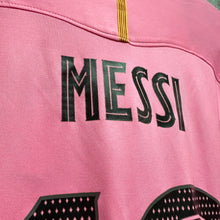 Load image into Gallery viewer, 2020-21 巴塞隆拿｜第二作客｜#10 美斯｜歐聯 Full Set｜85% New｜L｜2020-21 Barcelona Third #10 Messi UCL Version  ( L )
