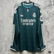 Load image into Gallery viewer, 2026-27 皇家馬德里｜作客長袖｜BNWT｜2026-27 Real Madrid Away L/S ( Multiple Sizes )
