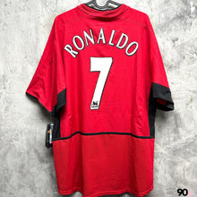 將圖片載入圖庫檢視器 2003-04 曼聯｜主場｜#7 C朗拿度｜BNWT｜L｜2003-04 Manchester United Home #7 Ronaldo ( L )
