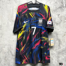 將圖片載入圖庫檢視器 2022-23 南韓｜作客｜球員版｜#7 孫興慜｜BNWT｜2022-23 South Korea Away #7 HM Son Authentic  ( Multiple Sizes )
